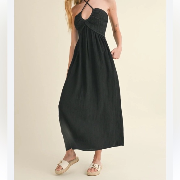 Miou Muse‎ NWT SZ SM Black crochet  Halter Maxi Dress - Picture 2 of 16